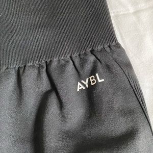 AYBL leggings size medium